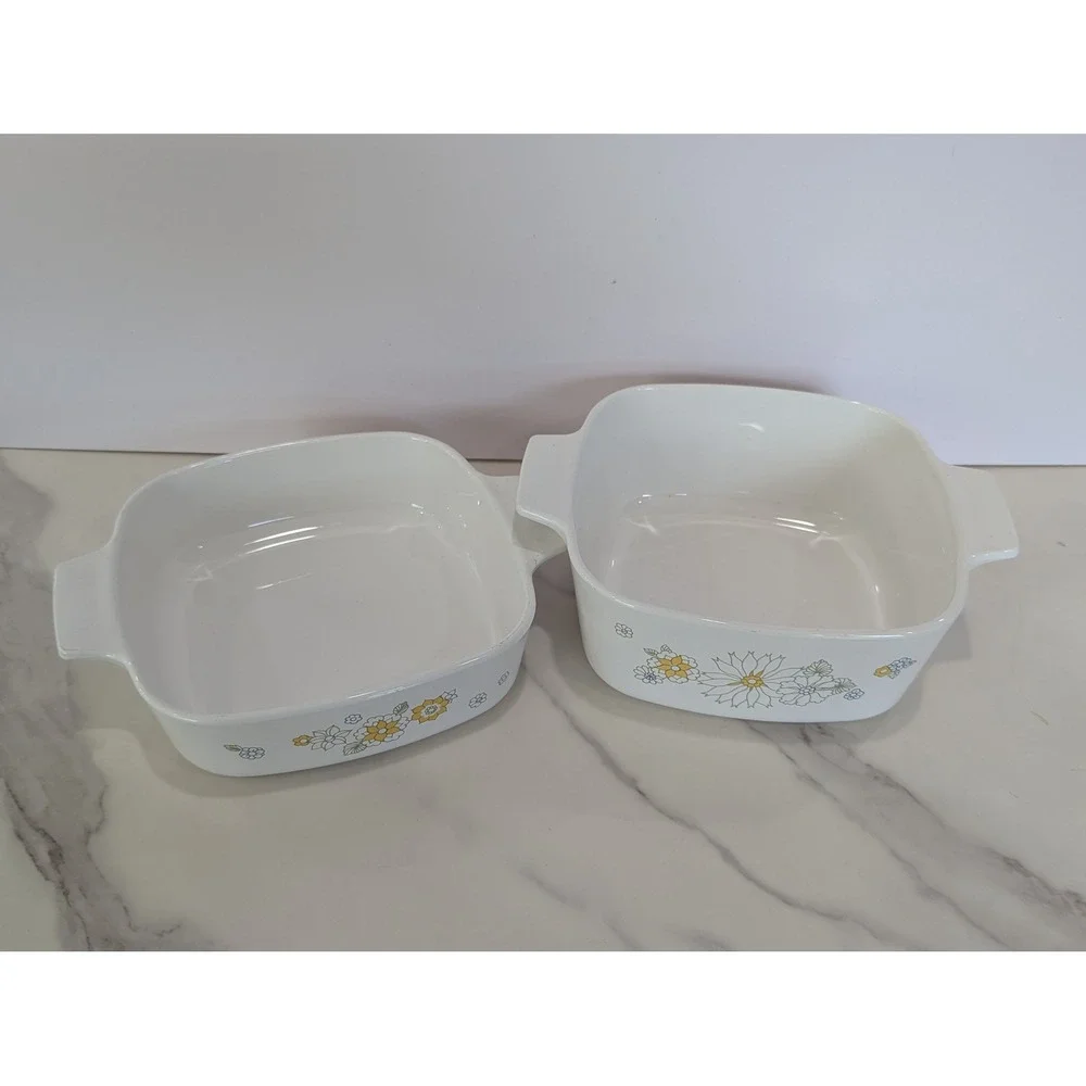 Vintage Casserole Dishes 1.5QT 1QT White Floral Bouquet Corning Ware Set
